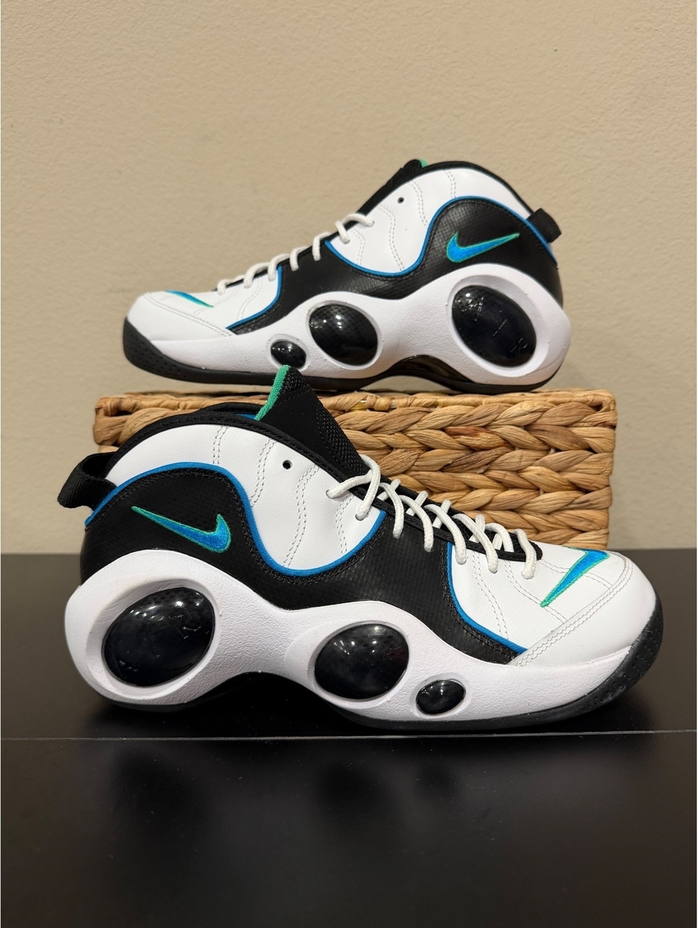 Size 8 - Nike Air Zoom Flight 95 “White Photo Blue”